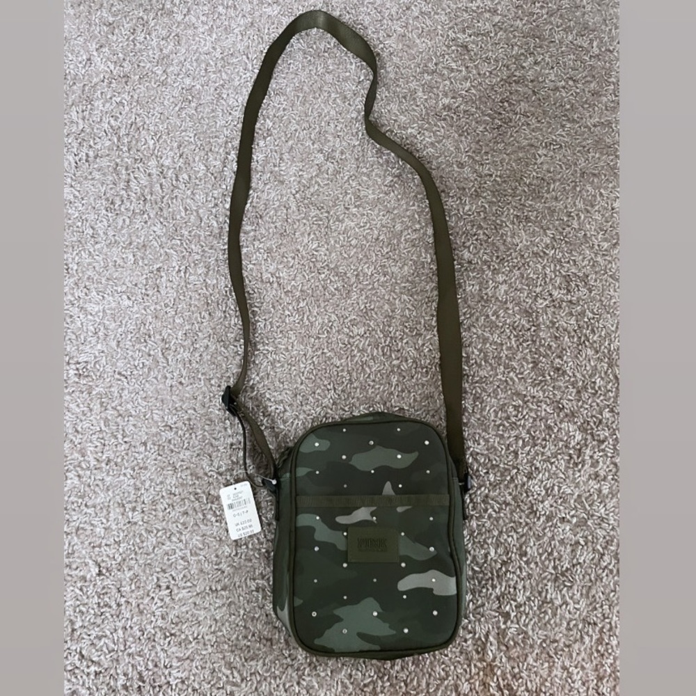 Victoria’s Secret crossover purse